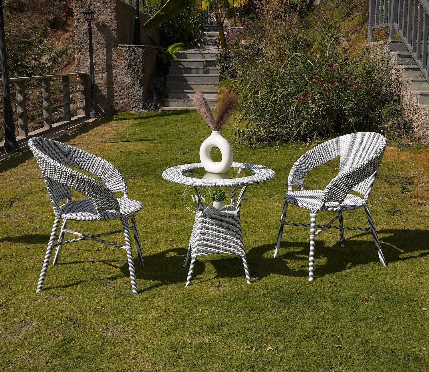 Sienna 2 Seater Outdoor Set (White and Black, Dual Tone)