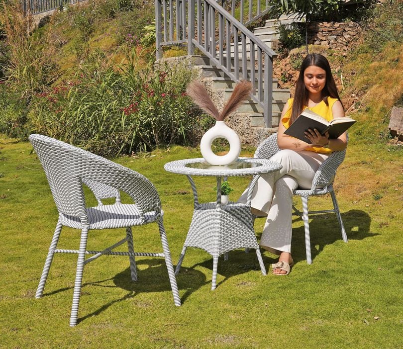 Sienna 2 Seater Outdoor Set (White and Black, Dual Tone)